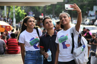 notícia: Amapá Jovem: Governo do Estado paga 13º e antecipa benefício de dezembro para mais de 10 mil jovens inscritos