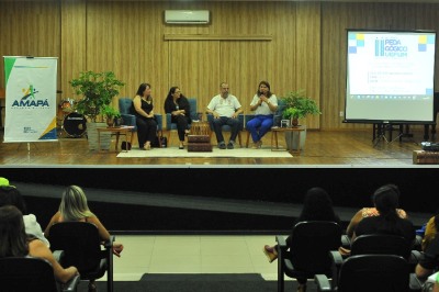 notícia: Governo do Amapá promove encontro pedagógico para mais de 300 profissionais do sistema modular de ensino