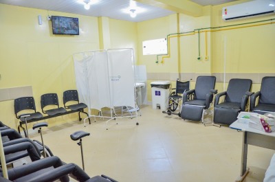 notícia: Em menos de um mês, Governo do Estado já revitalizou mais de 20 espaços no Hospital de Emergências