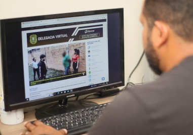 notícia: Em um ano, Delegacia de Crimes Cibernéticos conseguiu recuperar R$3 milhões e mais de 400 contas em redes sociais