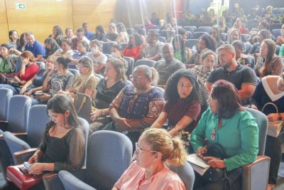 notícia: Servidores do HCA/ PAI recebem qualificação sobre cuidados psicossociais no hospital