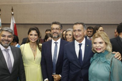 notícia: Governador do Amapá, Clécio participa da posse de Waldez como ministro da Integração e Desenvolvimento Regional