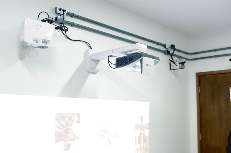 Equipamento Nirvana, com tecnologia italiana, é composto por projetores e sensores