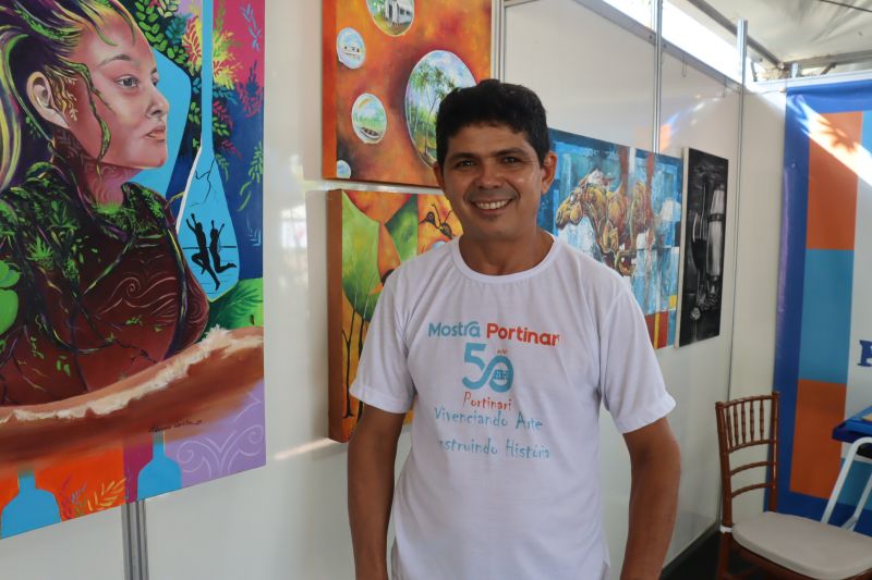Diretor do Centro de Educação Profissional e Artes Visuais Cândido Portinari, José Edivan Boiba