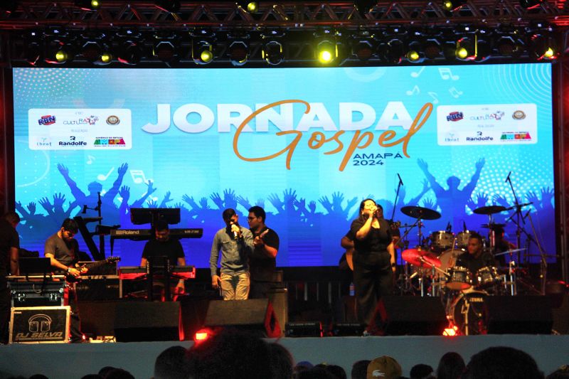 Bandas gospel locais também se apresentaram no palco