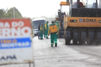 notícia: Pelo Amapá: Governo do Estado conclui obras de pavimentação asfáltica na comunidade de Rio Jordão, em Itaubal