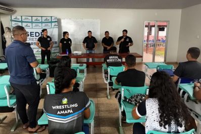 notícia: Árbitros nacionais ministram curso de Arbitragem e Clínica de Wrestling, ofertado pelo Governo do Amapá