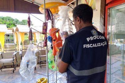 notícia: Procon Amapá fiscaliza venda de passagens fluviais na Rampa do Santa Inês, em Macapá