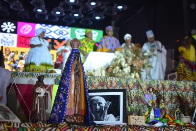 notícia: Fé, tradição e resistência marcam Missa dos Quilombos durante o 29º Encontro dos Tambores, em Macapá