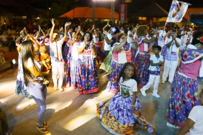 notícia: Governador Clécio Luís regulamenta Lei que institui o programa ‘Amapá Afro’ e põe fim em 15 anos de espera da comunidade negra do estado