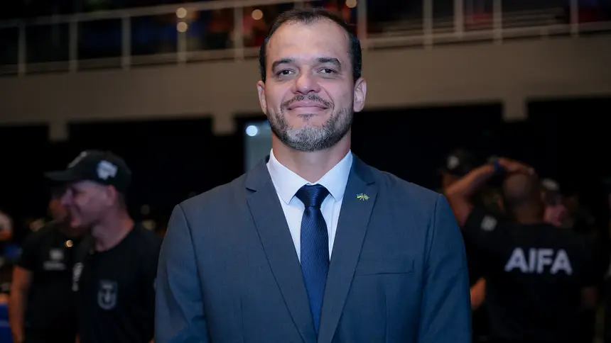  <div class='credito_fotos'>Foto: Lidiane Lima/GEA   |   <a href='/midias/2025/originais/20250120152822-GC00028726-F00066984.webp' download><i class='fa-solid fa-download'></i> Download</a></div>