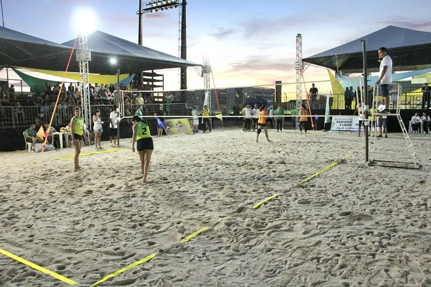 Foto: Divulgação/GEA Intensidade e emoção marcam disputas de 'beach soccer' e futevôlei