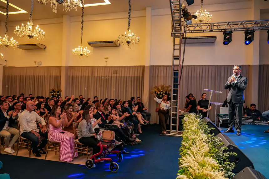  <div class='credito_fotos'>Foto: Jessé Matos/Agência Grito   |   <a href='/midias/2025/originais/20250217115330-GF00015827-F00184237.webp' download><i class='fa-solid fa-download'></i> Download</a></div>