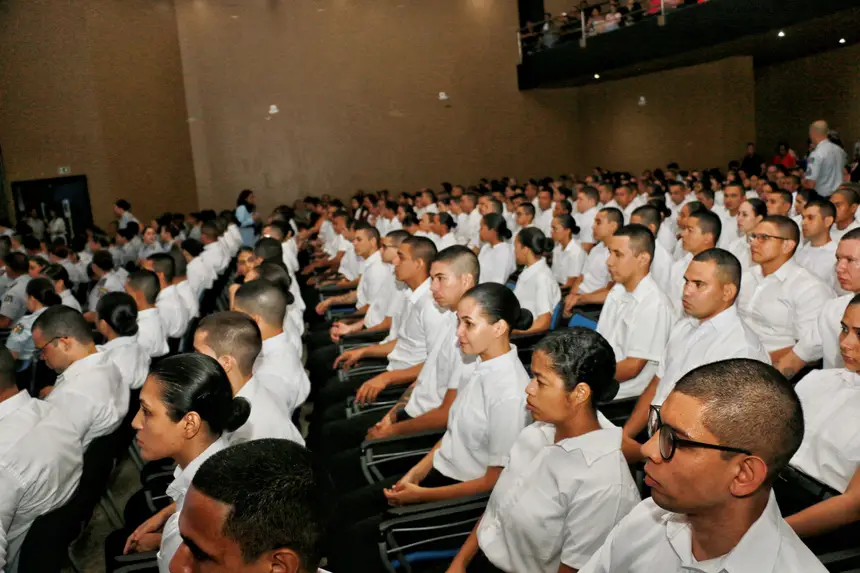  <div class='credito_fotos'>Foto: Aog Rocha/GEA   |   <a href='/midias/2025/originais/20250218143709-GF00015837-F00184430.webp' download><i class='fa-solid fa-download'></i> Download</a></div>