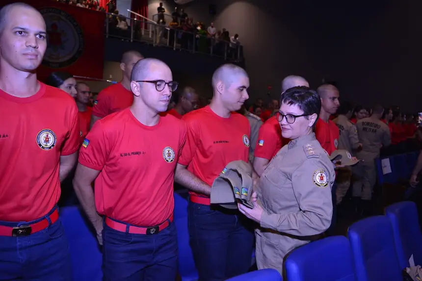 <div class='credito_fotos'>Foto: Maksuel Martins/GEA | <a href='/midias/2025/originais/20250219112441-GF00015842-F00184668.webp' download><i class='fa-solid fa-download'></i> Download</a></div>