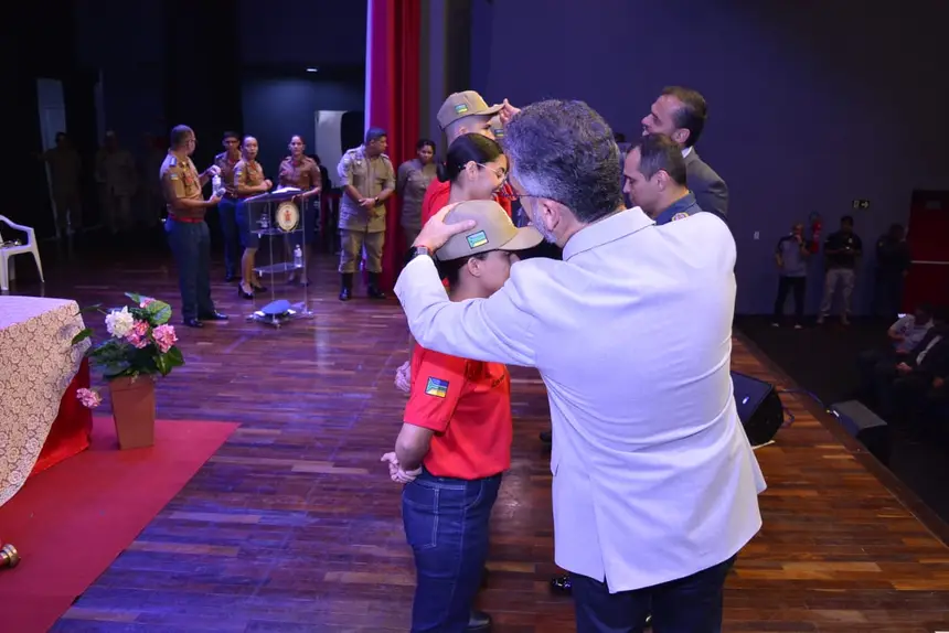 <div class='credito_fotos'>Foto: Maksuel Martins/GEA | <a href='/midias/2025/originais/20250219112456-GF00015842-F00184677.webp' download><i class='fa-solid fa-download'></i> Download</a></div>