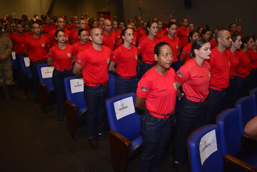 <div class='credito_fotos'>Foto: Maksuel Martins/GEA | <a href='/midias/2025/originais/20250219112519-GF00015842-F00184690.webp' download><i class='fa-solid fa-download'></i> Download</a></div>