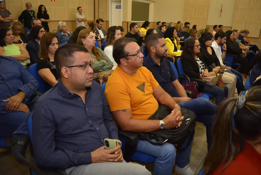  <div class='credito_fotos'>Foto: Maksuel Martins/GEA   |   <a href='/midias/2025/originais/20250224085529-GF00015848-F00184821.webp' download><i class='fa-solid fa-download'></i> Download</a></div>