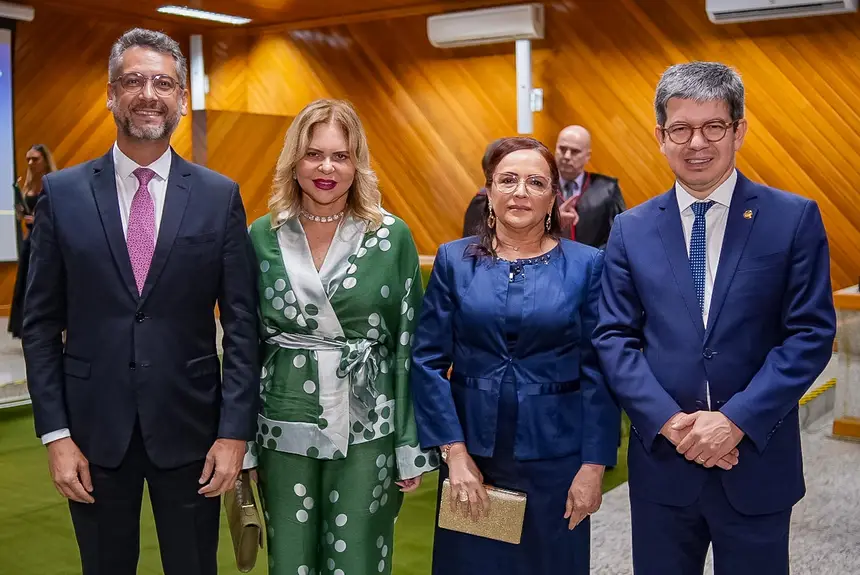  <div class='credito_fotos'>Foto: Jessé Matos/Agência Grito   |   <a href='/midias/2025/originais/20250228215412-GF00015893-F00185777.webp' download><i class='fa-solid fa-download'></i> Download</a></div>