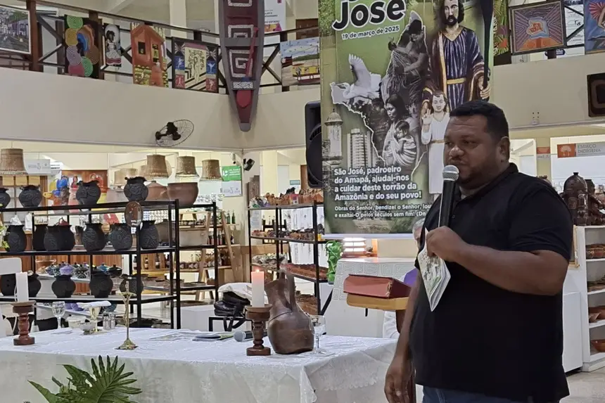 Foto: Ascom/Sete Secretário da Sete, Ezequias Costa pediu a São José proteção e saúde aos artesão amapaenses