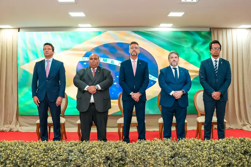  <div class='credito_fotos'>Foto: Jessé Matos/Agência Grito   |   <a href='/midias/2025/originais/20250317081359-GF00015919-F00186893.webp' download><i class='fa-solid fa-download'></i> Download</a></div>