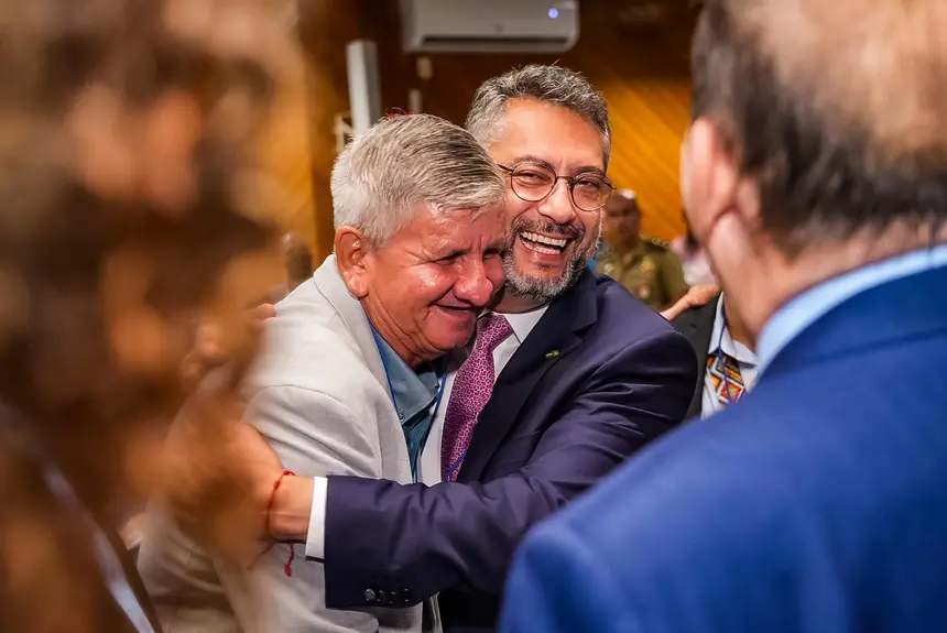  <div class='credito_fotos'>Foto: Jessé Matos/Agência Grito   |   <a href='/midias/2025/originais/20250320155302-GF00015939-F00187211.webp' download><i class='fa-solid fa-download'></i> Download</a></div>