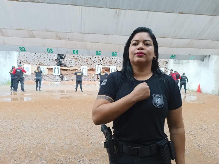 Suellen Costa, policial penal atua há 13 anos no Iapen