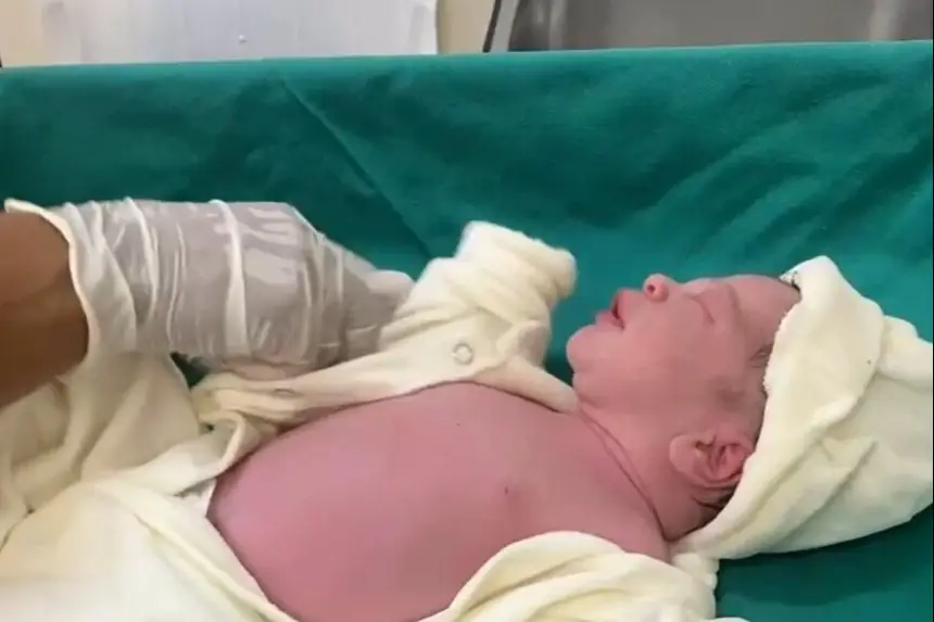 Bebê Maria Alice é segunda filha da Fernanda