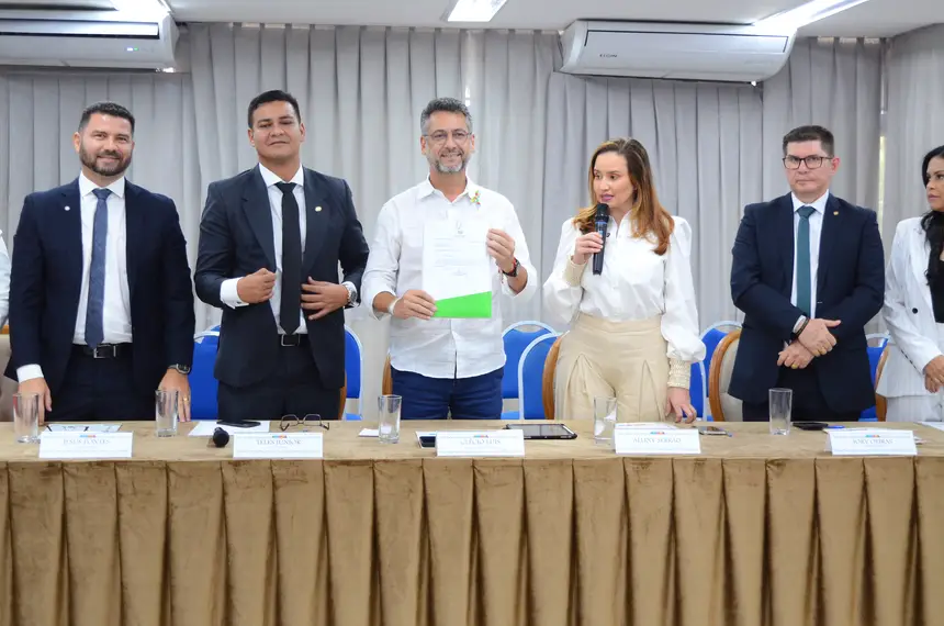  <div class='credito_fotos'>Foto: Maksuel Martins/GEA   |   <a href='/midias/2025/originais/20250401172811-GF00015969-F00187932.webp' download><i class='fa-solid fa-download'></i> Download</a></div>