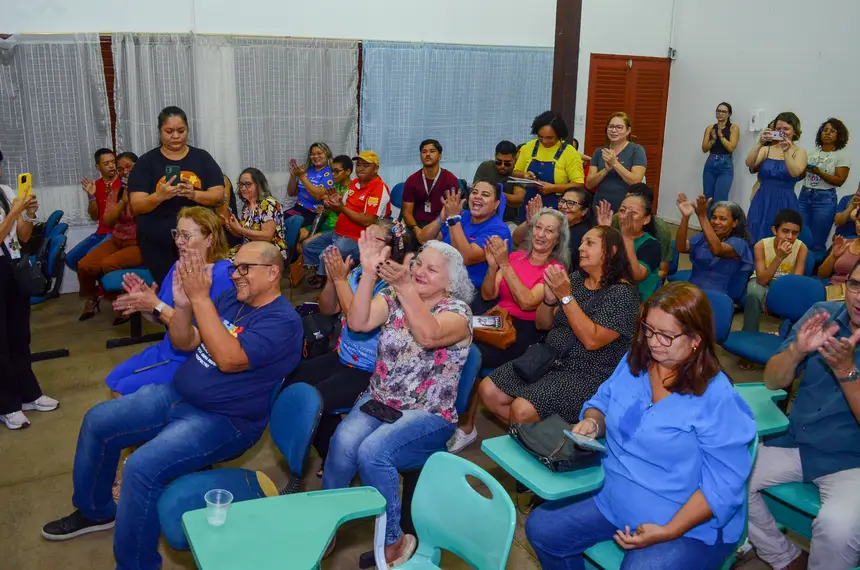  <div class='credito_fotos'>Foto: Maksuel Martins/GEA   |   <a href='/midias/2025/originais/20250403151859-GF00015973-F00188087.webp' download><i class='fa-solid fa-download'></i> Download</a></div>
