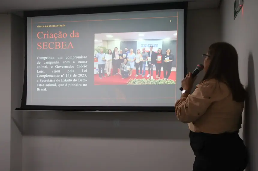Foto: Adriano Monteiro/GEA A secretária Laudenice Monteiro apresentou as atividades desenvolvidas pela Secretaria do Bem-Estar Animal