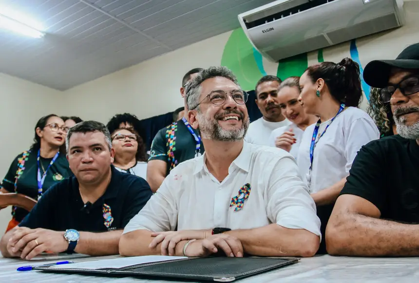 Governador Clécio Luís na entrega da Escola Munguba do Jari, em Vitoria do Jari