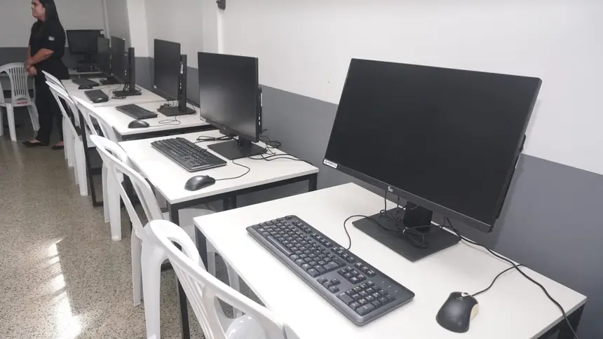 Educação a distância é uma realidade no Iapen