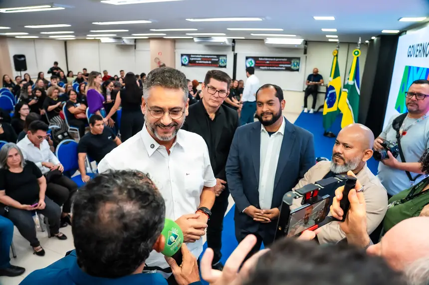  <div class='credito_fotos'>Foto: Jessé Matos/Agência Grito   |   <a href='/midias/2025/originais/20250414103128-GF00016003-F00188739.webp' download><i class='fa-solid fa-download'></i> Download</a></div>