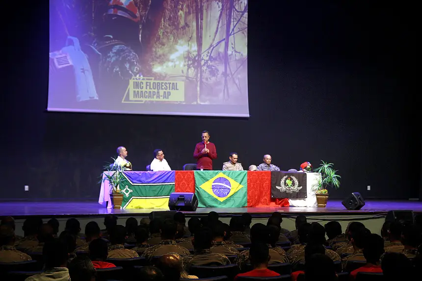  <div class='credito_fotos'>Foto: Jorge Júnior/GEA   |   <a href='/midias/2025/originais/20250423093147-GF00016032-F00189533.webp' download><i class='fa-solid fa-download'></i> Download</a></div>