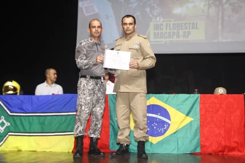  <div class='credito_fotos'>Foto: Jorge Júnior/GEA   |   <a href='/midias/2025/originais/20250423093153-GF00016032-F00189535.webp' download><i class='fa-solid fa-download'></i> Download</a></div>