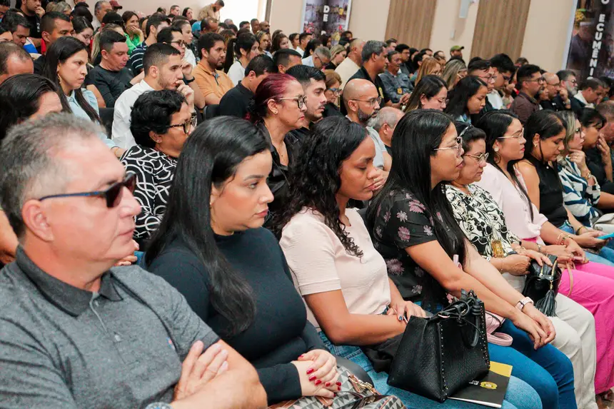  <div class='credito_fotos'>Foto: Ian Reis/Agência Grito   |   <a href='/midias/2025/originais/20250425133037-GF00016035-F00189581.webp' download><i class='fa-solid fa-download'></i> Download</a></div>