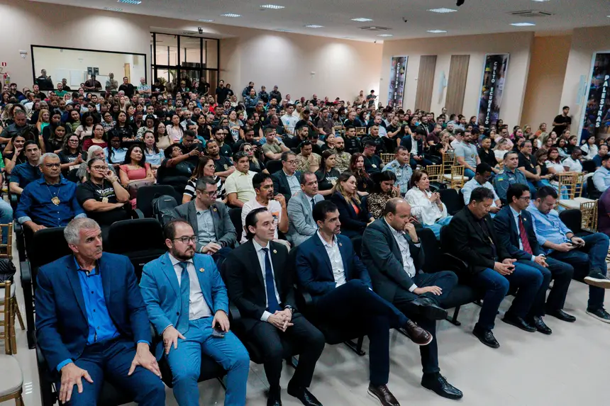  <div class='credito_fotos'>Foto: Ian Reis/Agência Grito   |   <a href='/midias/2025/originais/20250425133040-GF00016035-F00189582.webp' download><i class='fa-solid fa-download'></i> Download</a></div>