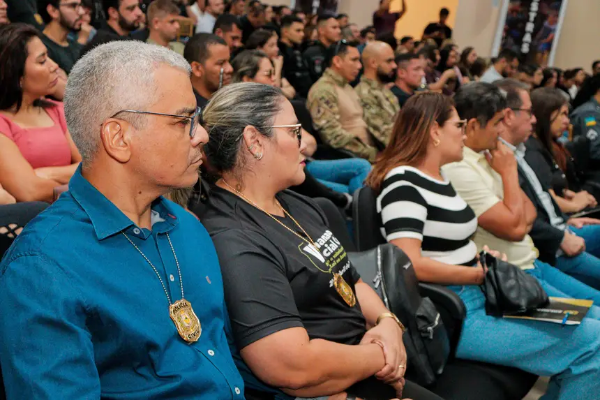  <div class='credito_fotos'>Foto: Ian Reis/Agência Grito   |   <a href='/midias/2025/originais/20250425133043-GF00016035-F00189583.webp' download><i class='fa-solid fa-download'></i> Download</a></div>