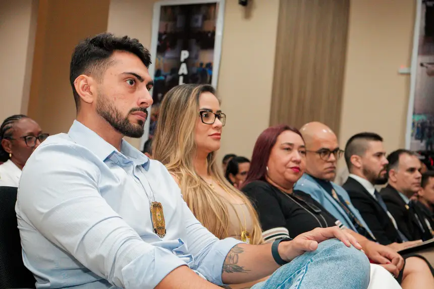  <div class='credito_fotos'>Foto: Ian Reis/Agência Grito   |   <a href='/midias/2025/originais/20250425133049-GF00016035-F00189585.webp' download><i class='fa-solid fa-download'></i> Download</a></div>