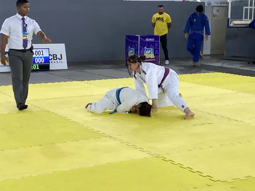 Nas competições femininas, técnica, garra e potencial estavam presentes