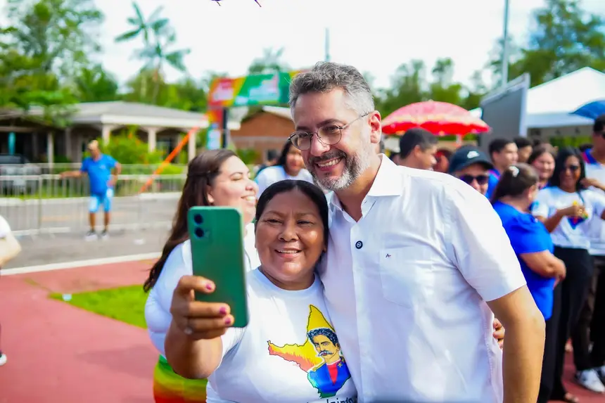  <div class='credito_fotos'>Foto: Jessé Matos/Agência Grito   |   <a href='/midias/2025/originais/20250516114622-GF00016075-F00190479.webp' download><i class='fa-solid fa-download'></i> Download</a></div>