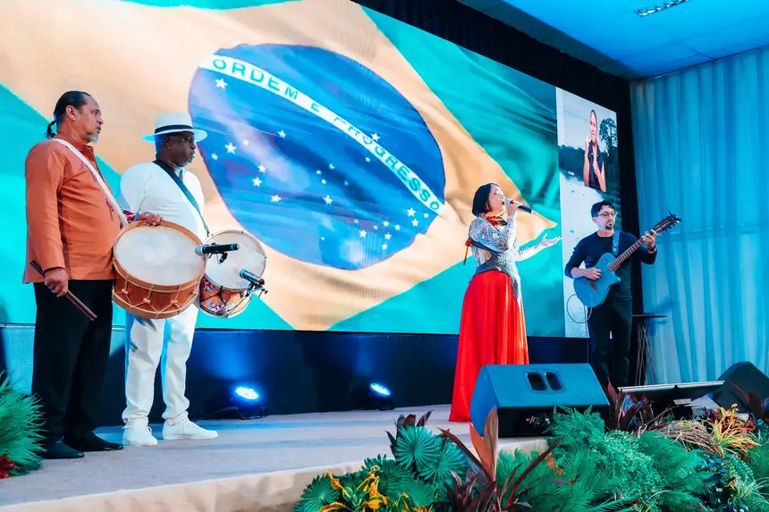  <div class='credito_fotos'>Foto: Jessé Matos/Agência Grito   |   <a href='/midias/2025/originais/20250521164508-GF00016089-F00190846.webp' download><i class='fa-solid fa-download'></i> Download</a></div>