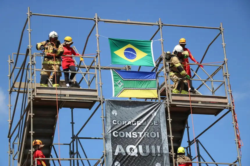  <div class='credito_fotos'>Foto: Nayana Magalhães/GEA   |   <a href='/midias/2025/originais/20250702193302-GF00016257-F00196710.webp' download><i class='fa-solid fa-download'></i> Download</a></div>