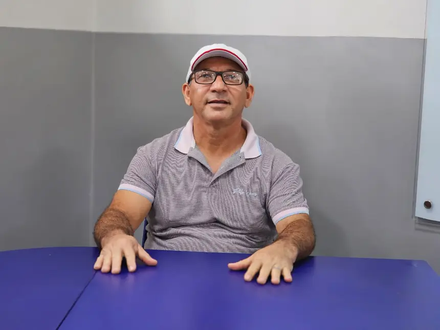 O servidor atua no atendimento de Pais e responsáveis 