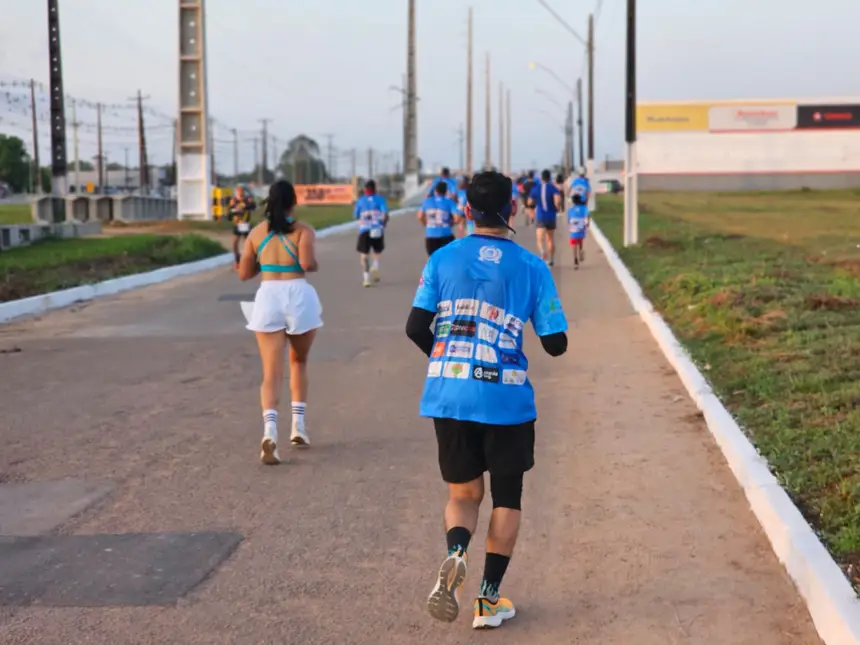 O percurso ocorreu pelas ruas do residencial Acquaville Tucunaré, em santana 