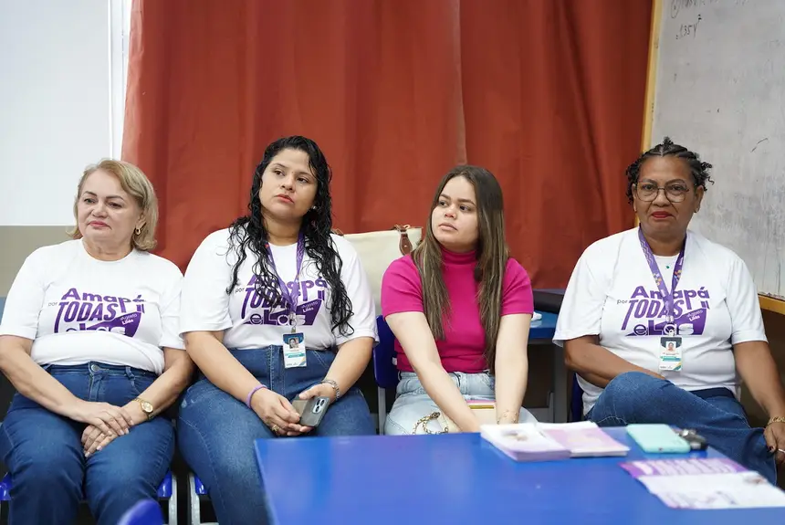 Da esquerda à direita, a equipe do Camuf composta por Márcia Correa, Diziane Almeida, Samilly Cavalcante e Marlene Ramos