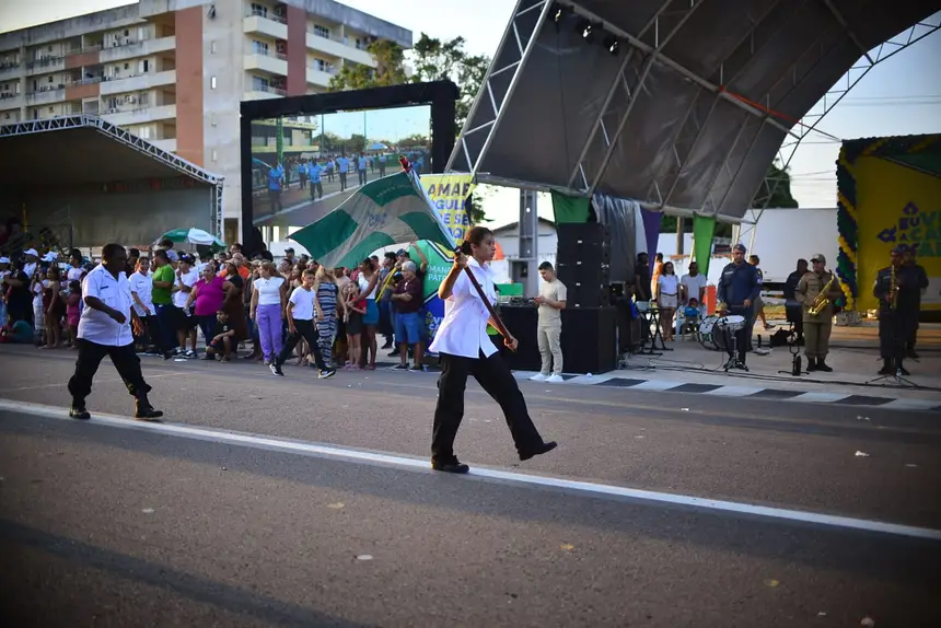 A tropa do grupo Escoteiro do Mar Marcílio Dias
