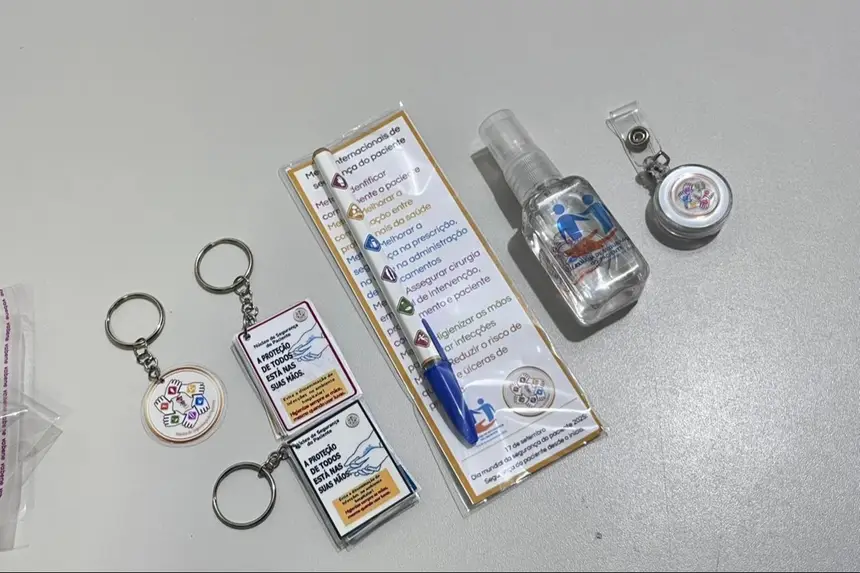 Brindes foram distribuidos 