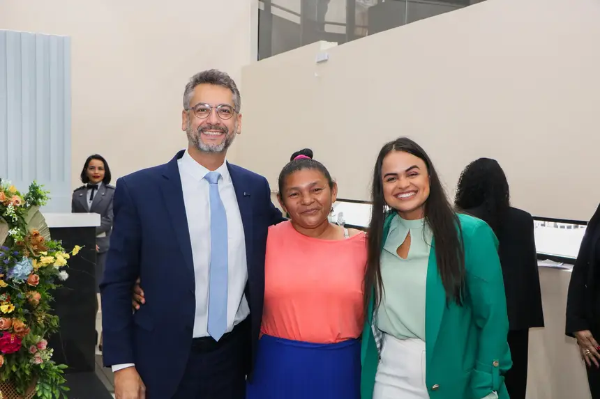  <div class='credito_fotos'>Foto: Dinho Rocha / Agência Grito    |   <a href='/midias/2025/originais/20250918142322-GF00016535-F00205354.webp' download><i class='fa-solid fa-download'></i> Download</a></div>